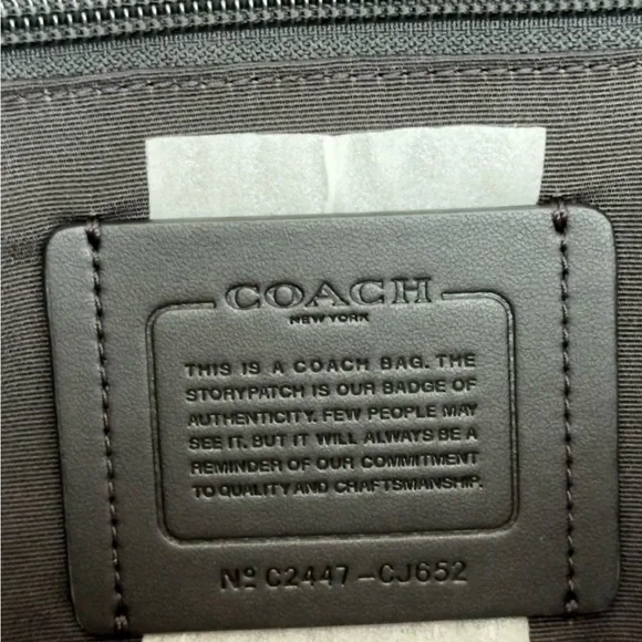 Coach Men’s Liam Compact Brief OFFERS ACCEPTED - Picture 12 of 13